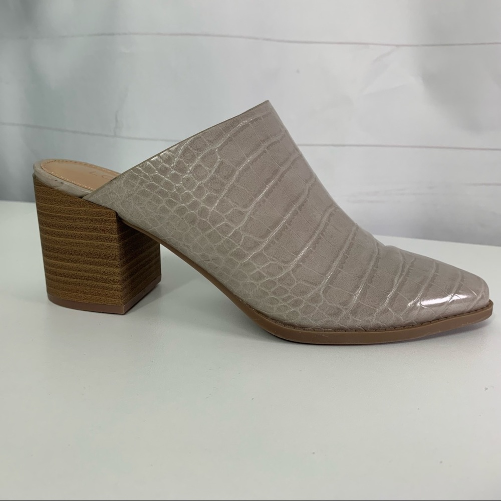 LC Lauren Conrad Taupe Ladies Mules Slip on shoes